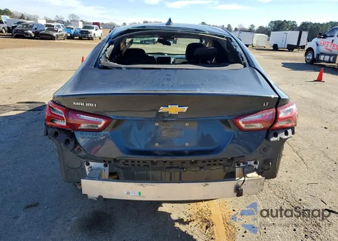 2021 Chevrolet Malibu Lt z USA, uszkodzony, nr VIN 1G1ZD5ST1MF021371